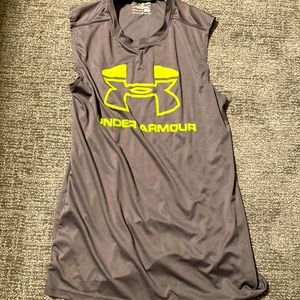 Sleeveless under armour shirt